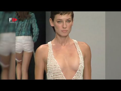 Vintage in Pills ERREUNO Spring 2003 - Fashion Channel