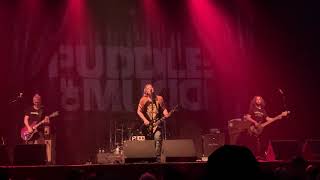 Puddle of Mudd - TNT (AC/DC Cover) @ Harpos Concert Theatre (April 26, 2019)
