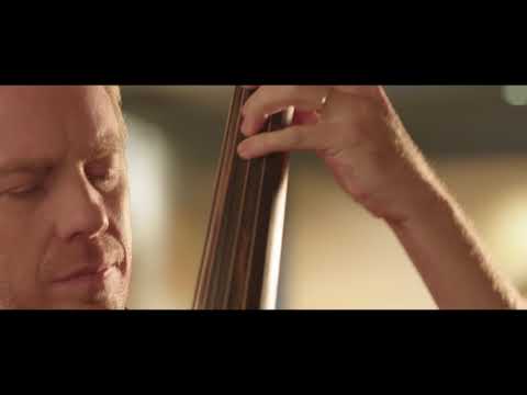 Kyle Eastwood - Soulful Times (Official Video) online metal music video by KYLE EASTWOOD