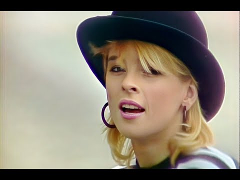 Iveta Bartošová - Scházíš mi čím dál víc (1990)