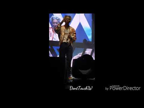 "Talk" ~ #위너 (#송민호 #Mino focused); #Winner #Everywhere_Tour_New_York