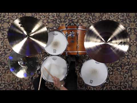 Sabian 15" HHX Groove Hi-Hats - 1115/1456g (11589XB-1112025C)