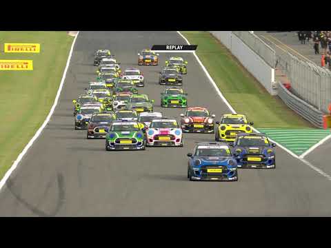 Mini Challenge JCW 2019 Round 7 Donington Park