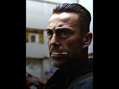 Barry fights as Green Arrow🥶#shorts