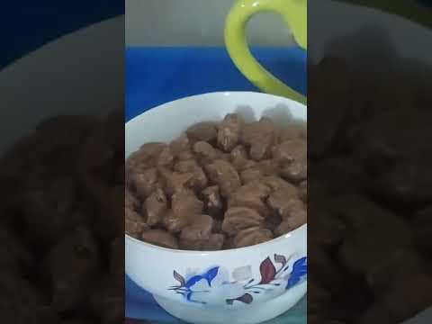 Elsa chocos magic hearts 💕 💞 for breakfast
