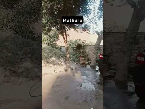 Mathura #mathura #trending #washing #carwash #vrindavan #viral #travel #vlog
