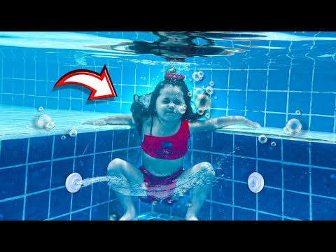 LAYRA APRENDE A MERGULHAR SOZINHA NA PISCINA FUNDA!