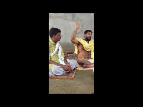 Bhagvat Kripa // Old video 2009 // Shri Hit Premanand Govind Sharan Ji Maharaj