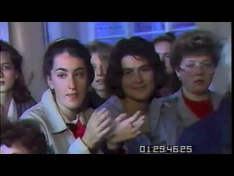 R' Shlomo Carlebach ztz'l - Shachris in Leningrad - September 21, 1989