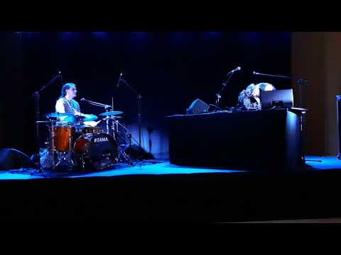 "ZSAMM" - Maia Osojnik &  Patrick Wurzwallner - 8 JazzArt Festival (1)