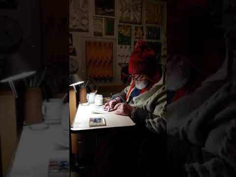 Mitico artista Marco Carna ' all'opera disegnando rose. Video Piazza.