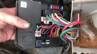 2007-2012 Nissan Versa Fuse Box Location & Relay Location
