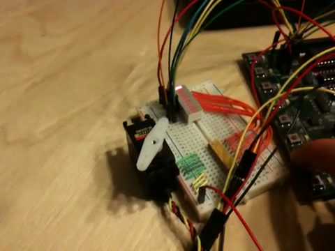 Atmega32 servo control