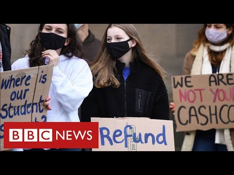大學生在英國各地抗議疫情期間 "缺乏支持" - BBC News (University students protest across UK over “lack of support” during pandemic - BBC News)