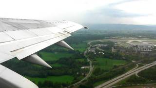 Norwegian B737-300 is taking off from Oslo heading to Helsinki