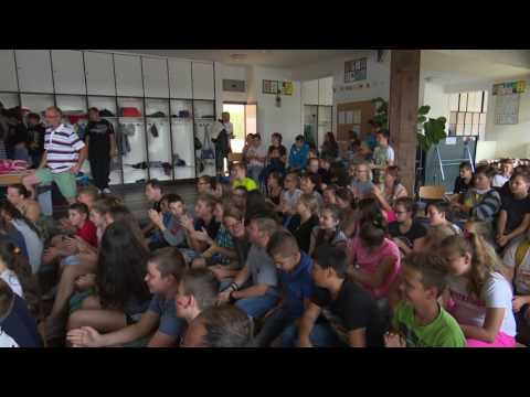 Vidámballagás a központi iskolában - 2016.06.15.