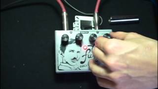 Video thumbnail for Tesla Fuzz Oscilador de Lee de Forest by danubilo