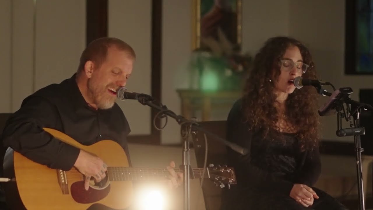 Promotional video thumbnail 3 for Live Music - LINOY