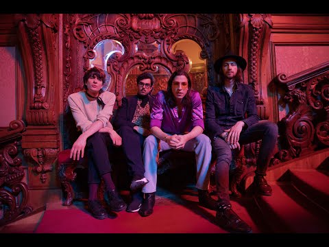 Ivan & The Parazol – Mást vártam (Official Music Video) #roadmovie