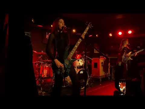 The Warning - Red Hands *Ale Lead Vocals*  Mercury NYC 2019