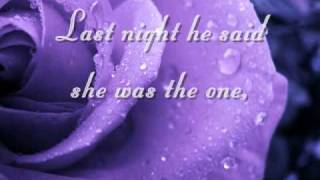 Julie Roberts-Men and Mascara lyrics