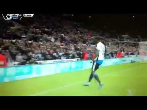 Georgino Wijnaldum scores four goals against Norwich City (Newcastle United - Norwich City)