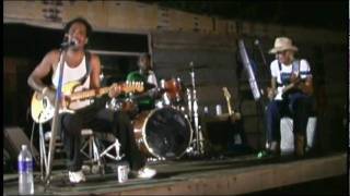 Duwayne Burnside and Kenny Brown - Jumper on the line