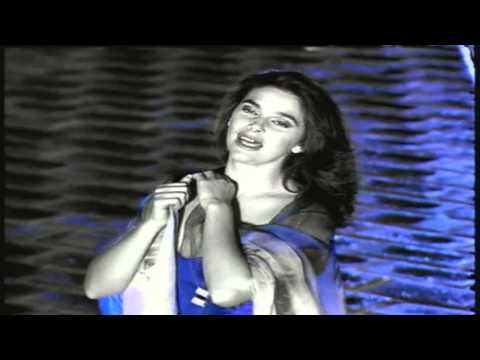 ΚΑΤΕΡΙΝΑ ΚΟΥΚΑ - ΔΕΝ ΥΠΑΡΧΟΥΝ ΑΓΓΕΛΟΙ (Official Videoclip DVD Rip HD)