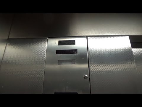 Dover Hydraulic Elevator @ Main Street Ramp - La Crosse, WI