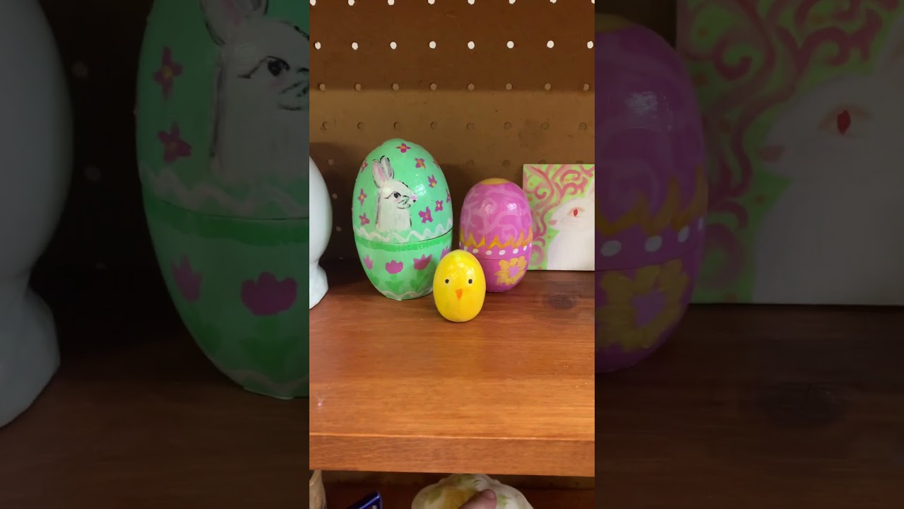 Preparing for Easter ⭐️🐣 #eastercraftidea #eastereggs #boothupdate #vintage #bunny