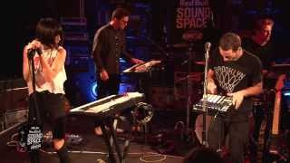 Phantogram - Fall In Love (Live in the Red Bull Sound Space at KROQ)