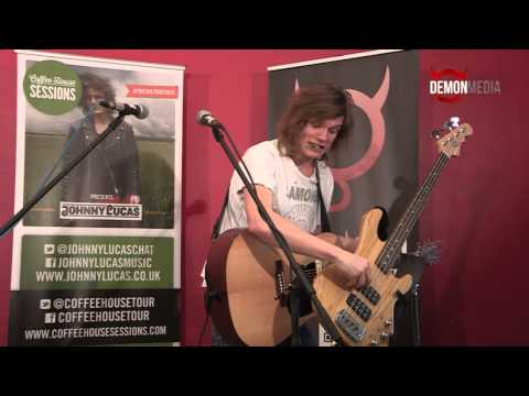 Seven Nation Army and Lilo by Johnny Lucas | Coffee House Sessions [7/7]