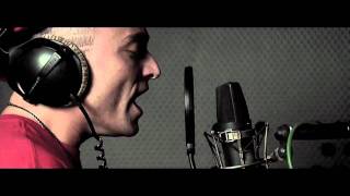 Club Dogo - Per La Gente [OFFICIAL VIDEO]