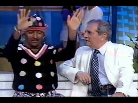 download lagu mp3 mp4 Folhinha Verde, download lagu Folhinha Verde gratis, unduh video klip Folhinha Verde