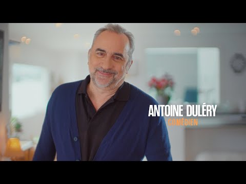 Quel acteur a donné envie à Antoine Duléry de devenir comédien ?
