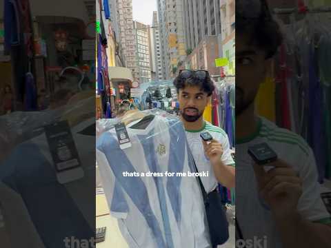 Покупка поддельных футболок за 10 фунтов стерлингов 🤣🇭🇰