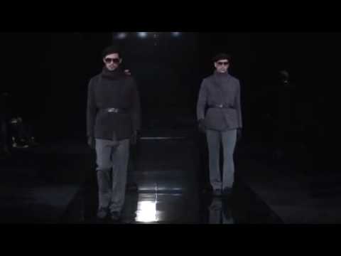 Giorgio Armani Fall Winter 2010/2011 Menswear Fashion Show