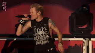 Sum 41 -&quot;Sleep Now in the Fire&quot; Live (Rage Against the Machine Cover)