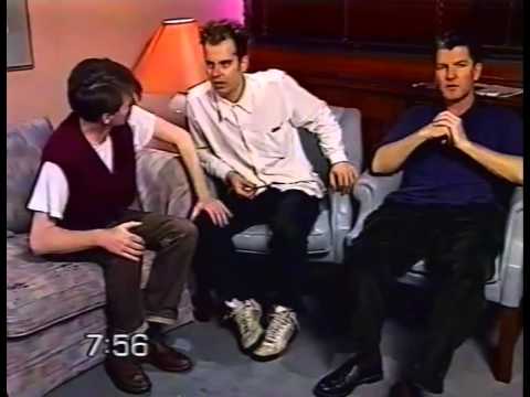 Crowded House - Woodface Interview