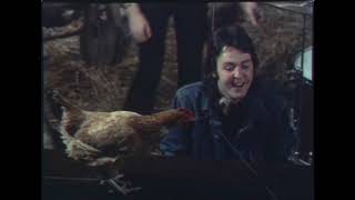 Paul McCartney &amp; Wings - Mary Had A Little Lamb (Barn Video)