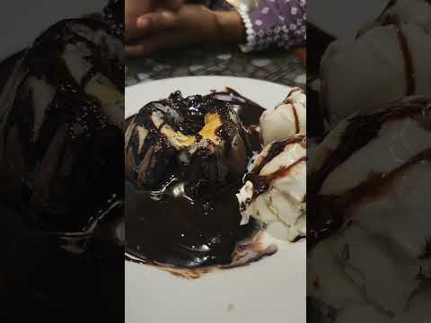 Molten Lava Cake with Ice cream #shorts