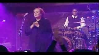 Adele - Tired (MTV Live) May 1st, 2009