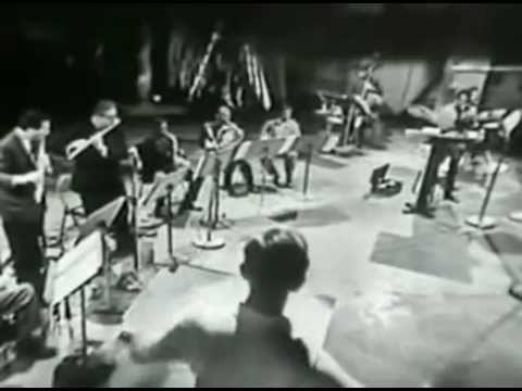 Miles Davis & Gill Evans Orchestra - The Duke (Live, 1959) (HQ)