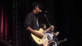 Black Joe Lewis & The Honeybears "She's So Scandalous" 7/1/10 York, Pa Capital Theatre