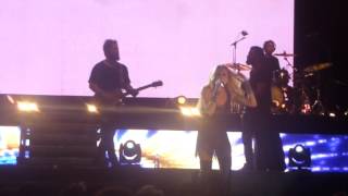 19 Marta Sánchez- Voy Buscando Mis Raíces + Critical