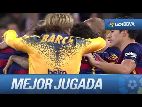 El FC Barcelona firma la mejor jugada de la Jornada 12 frente al Real Madrid