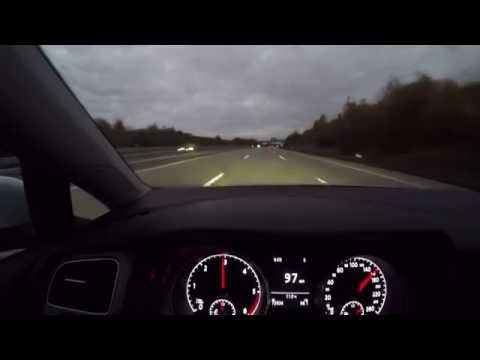 VW Golf 7 Estate acceleration to 135 mph - German Autobahn no speed limit