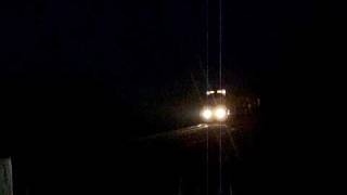 preview picture of video 'UP Centennial 6936 thru Marysville in the dark.'