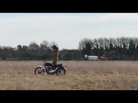 How to ride Triumph Tiger T140  in the grass