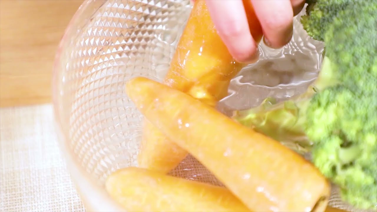 RECIPE "Nước ép rau" cùng máy ép chậm thông minh hiệu Kuvings NS-2026BC [MOTIV1]